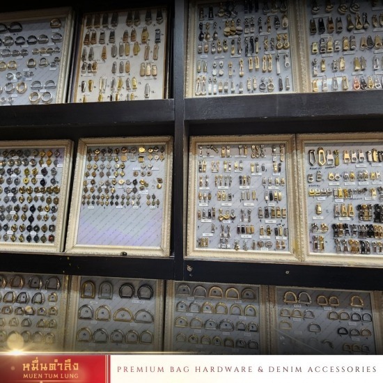 โรงงานผลิตอะไหล่กระเป๋าพรีเมียม
